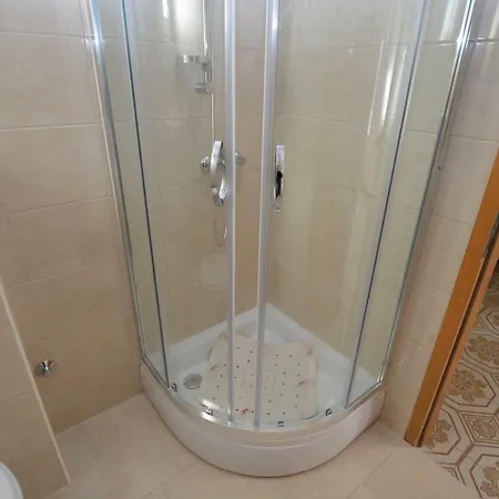 Nadica Apartment *